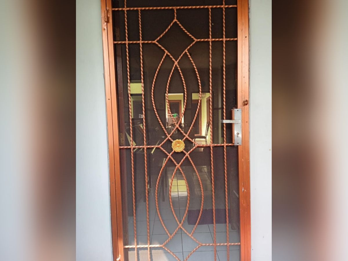 Jual Rumah Full Furnished di Taman Sentosa Cikarang Selatan PR2025