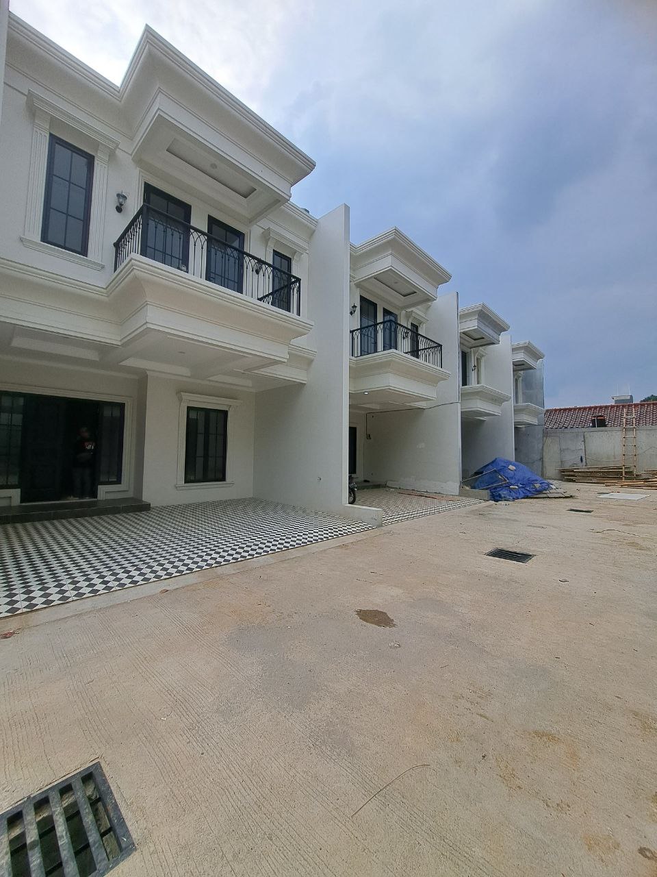 RUMAH CLASSIC KOTA DEPOK