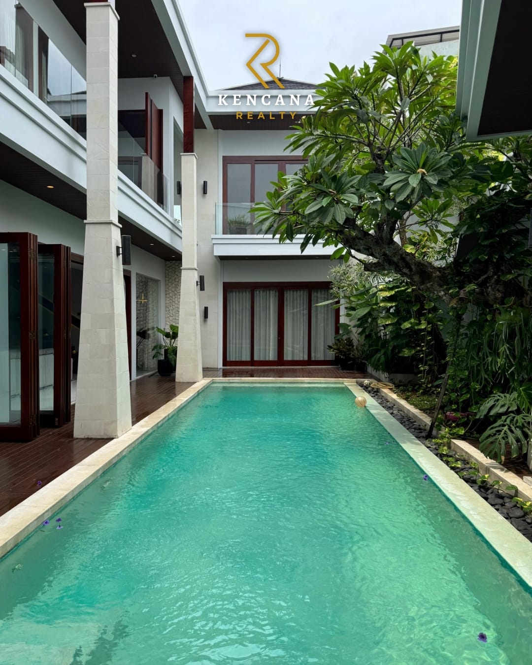 For Sale !! Rumah Tropical Bali Vibes di Cilandak TB Simatupang Jantung Jakarta Selatan