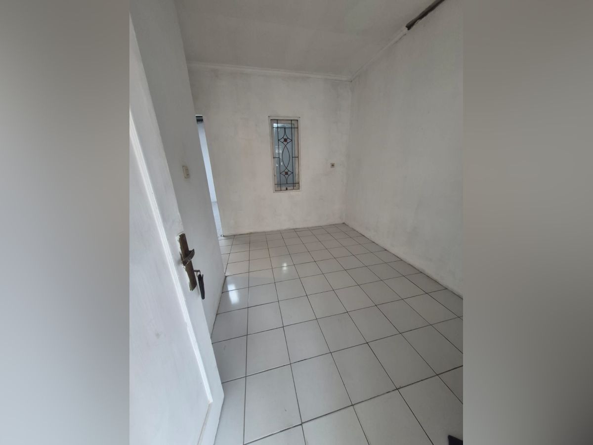 Disewakan Rumah Nyaman Siap Huni di Bukit Golf Riverside PR2027
