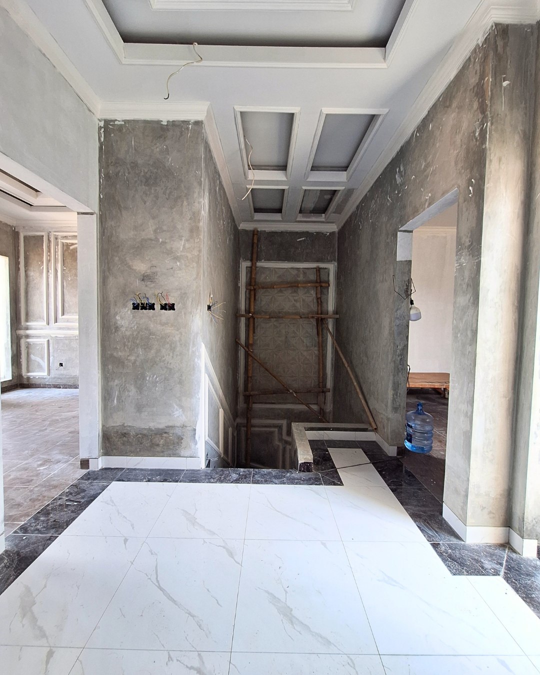 RUMAH CLASSIC ARTISTIC DEPOK